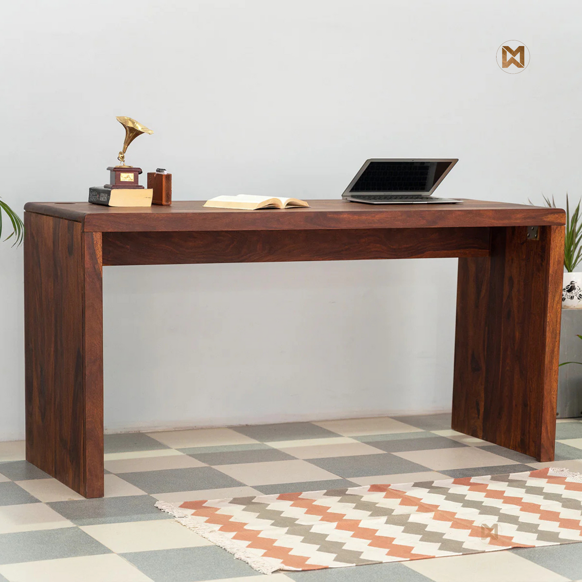 Modern Minimalist Sheesham Wood Writing Table