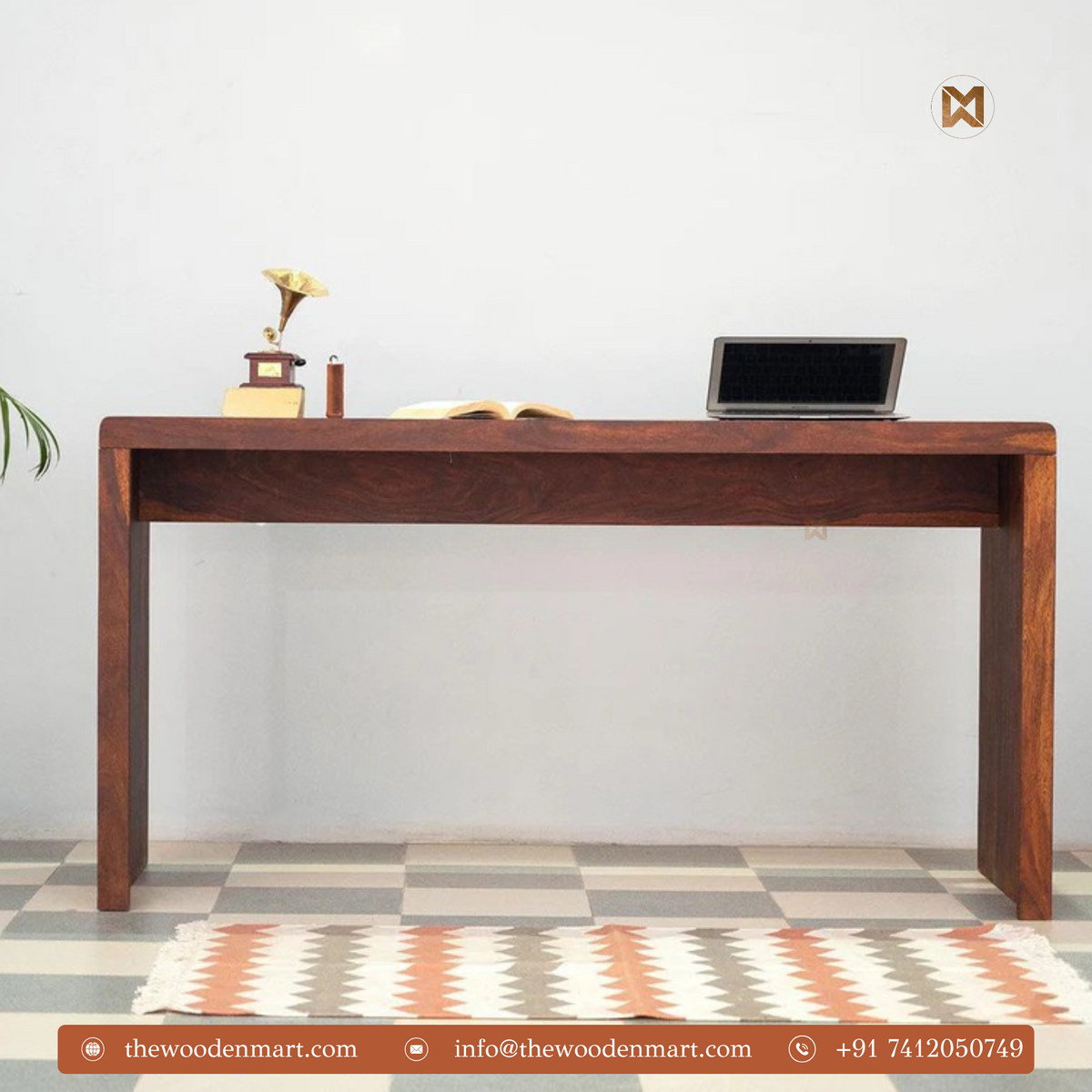 Modern Minimalist Sheesham Wood Writing Table
