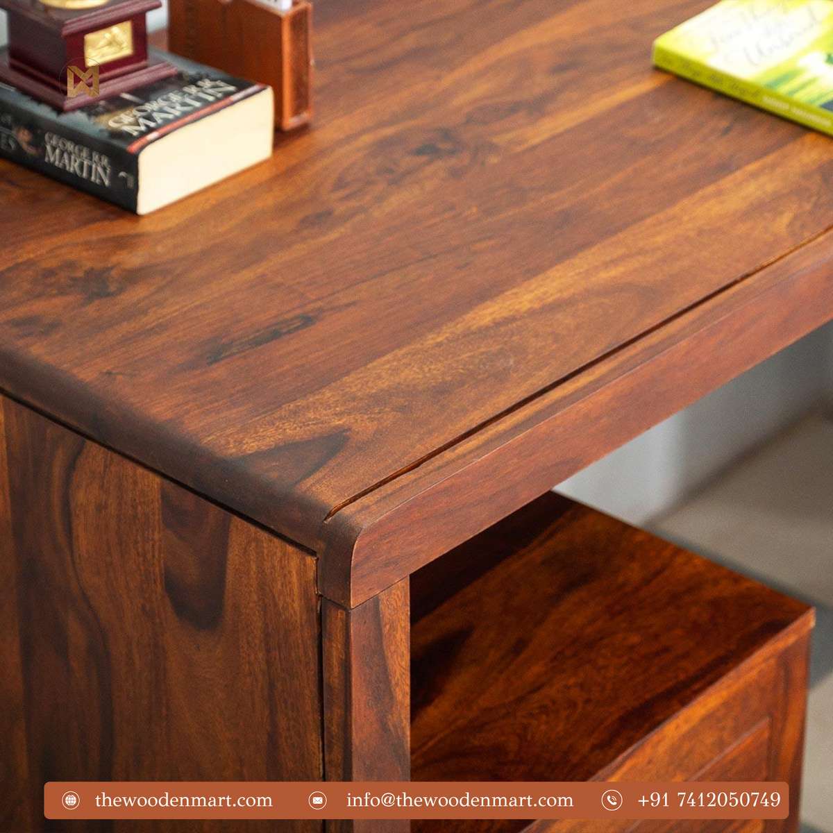 Modern Minimalist Sheesham Wood Writing Table