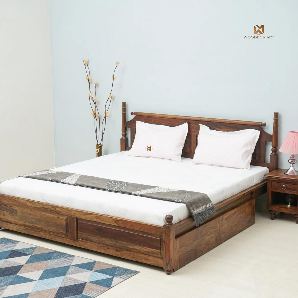 Traditional Solid Sheesham Wood Bed with Turned Posts